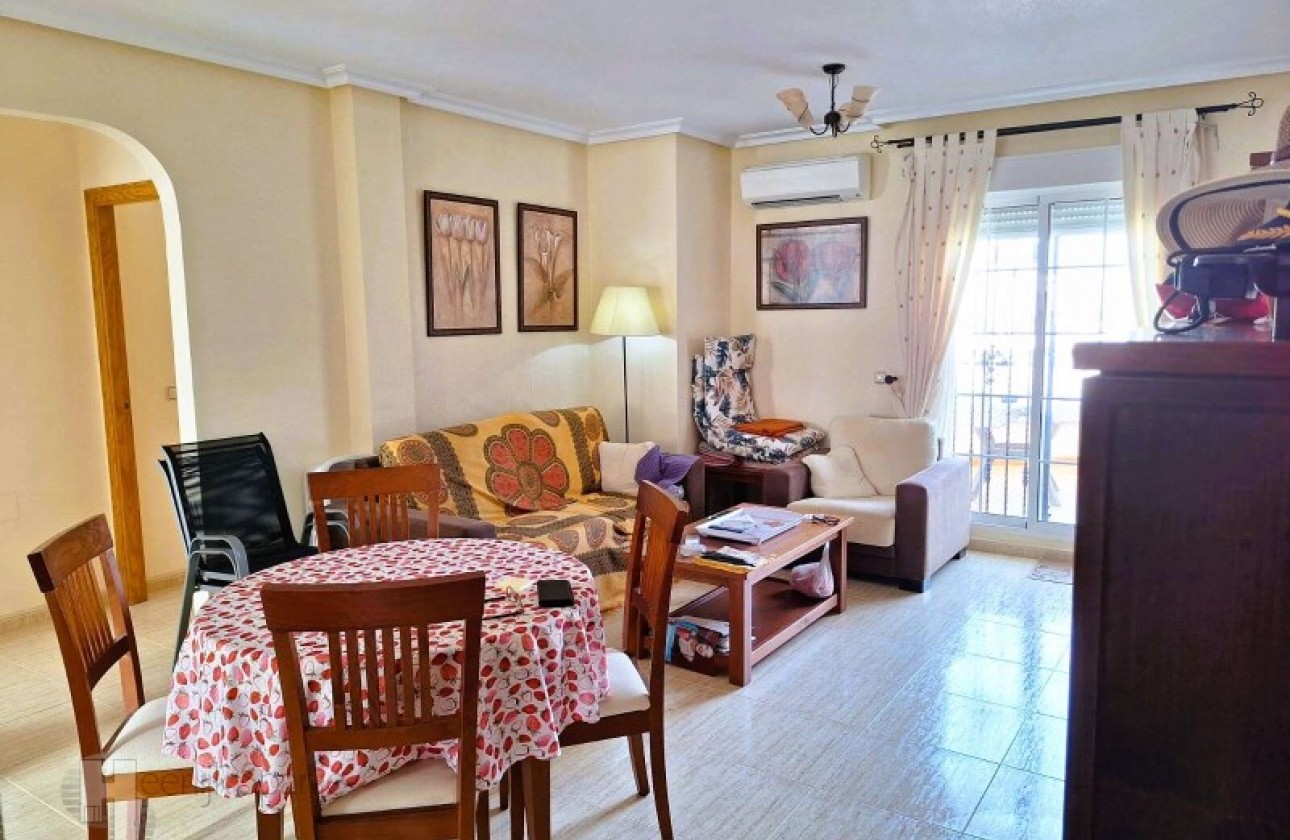 Resale - Apartment - Orihuela Costa - Orihuela