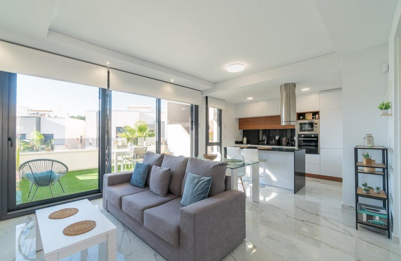 Resale - Apartment - Orihuela Costa - PAU 26