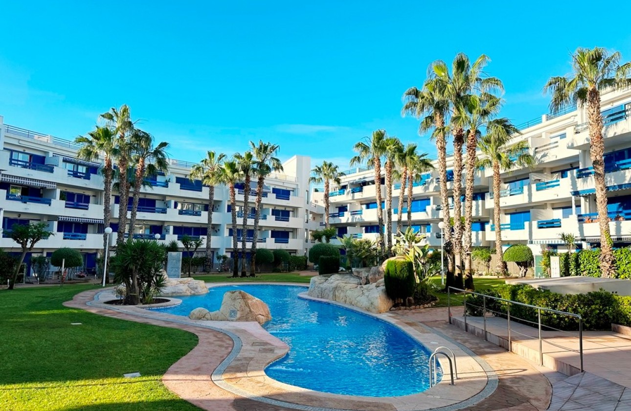 Resale - Apartment - Orihuela Costa - Playa Flamenca