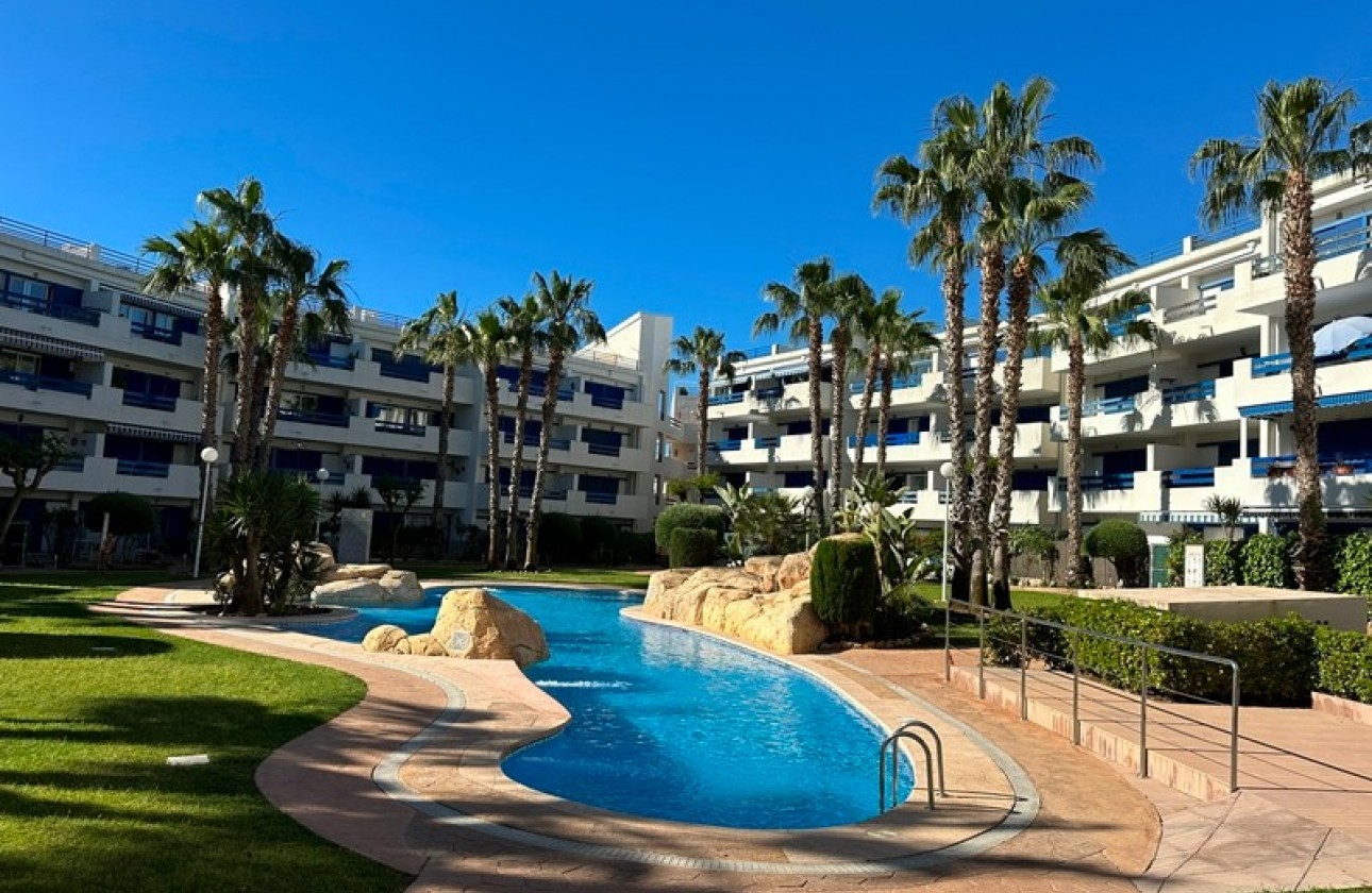 Resale - Apartment - Orihuela Costa - Playa Flamenca