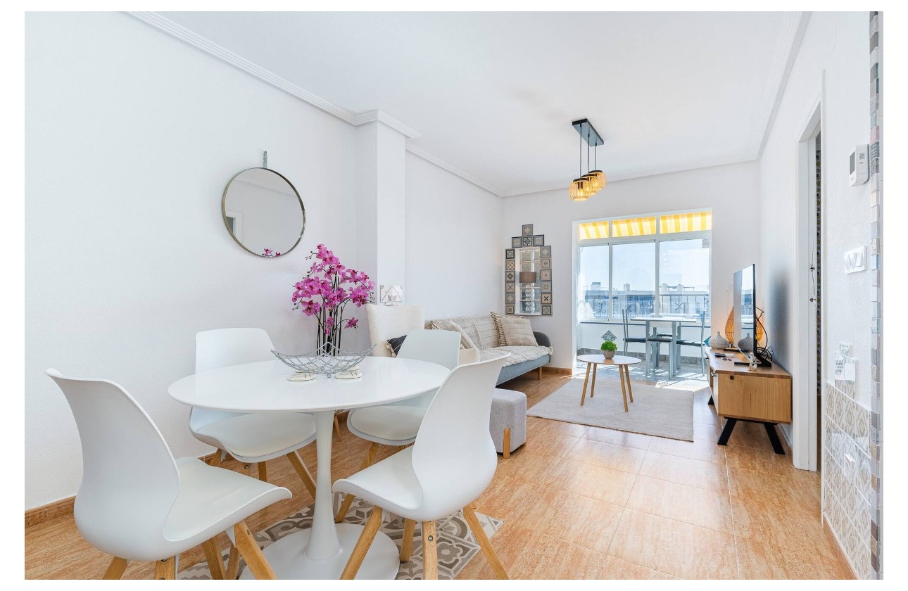 Resale - Apartment - Orihuela Costa - Playa Flamenca