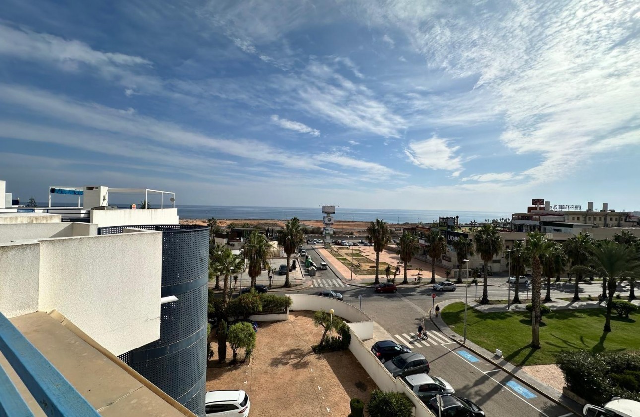 Resale - Apartment - Orihuela Costa - Punta Prima