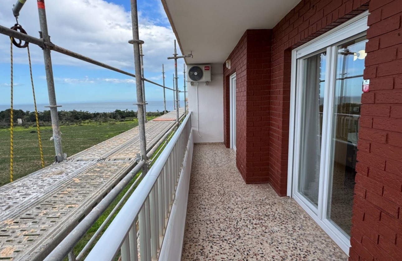 Resale - Apartment - Orihuela Costa - Punta Prima