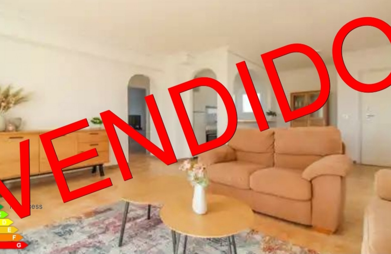 Resale - Apartment - Orihuela Costa - Punta Prima