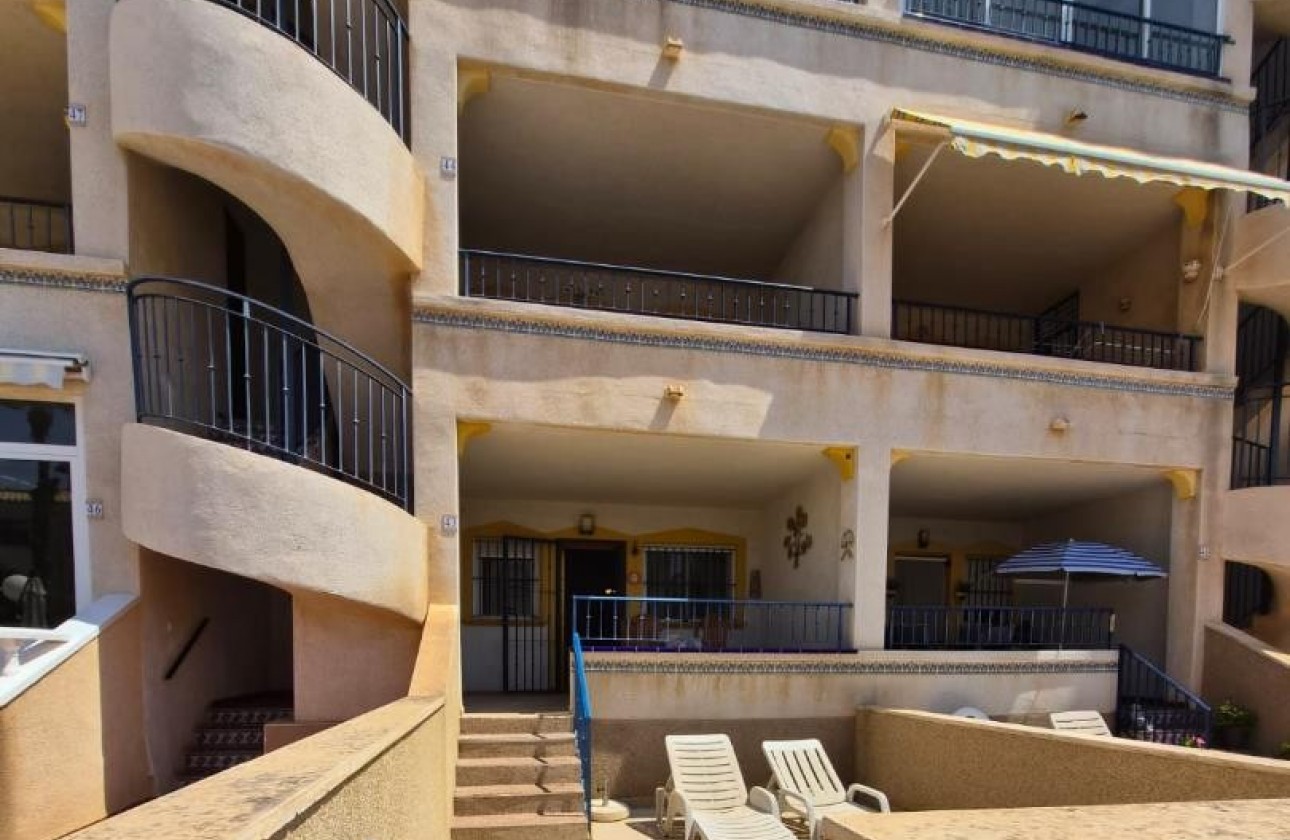 Resale - Apartment - Orihuela Costa - Punta Prima
