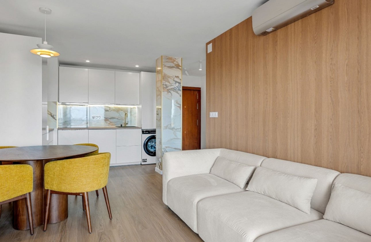 Resale - Apartment - Orihuela Costa - Punta Prima