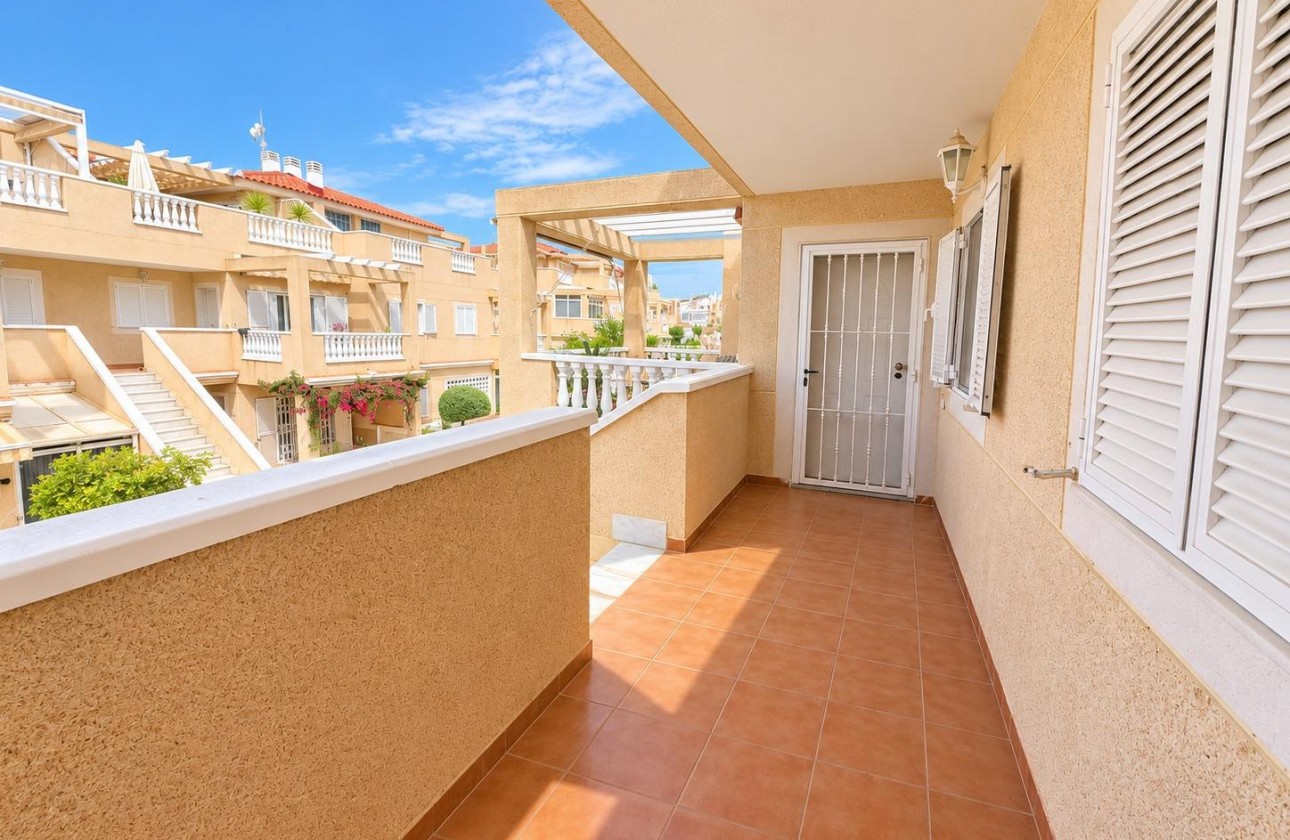 Resale - Apartment - Orihuela Costa - Punta Prima