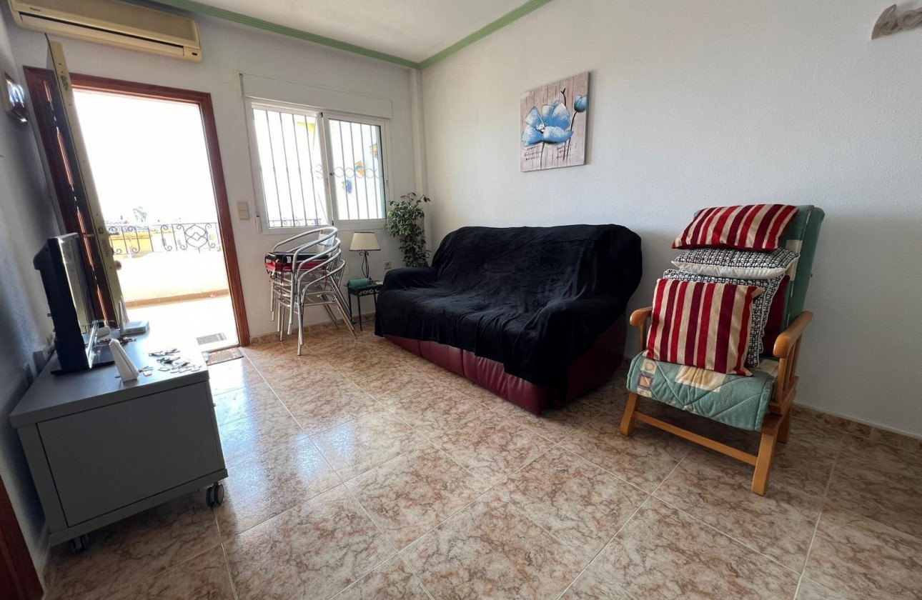 Resale - Apartment - Orihuela Costa - Urbanización Perla del Mar