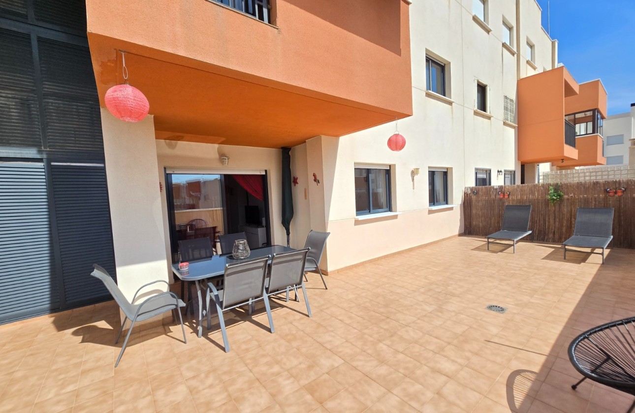 Resale - Apartment - Orihuela Costa - Villamartín *