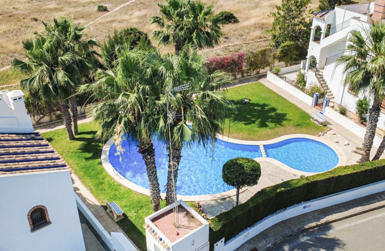 Resale - Apartment - Orihuela Costa - Villamartín