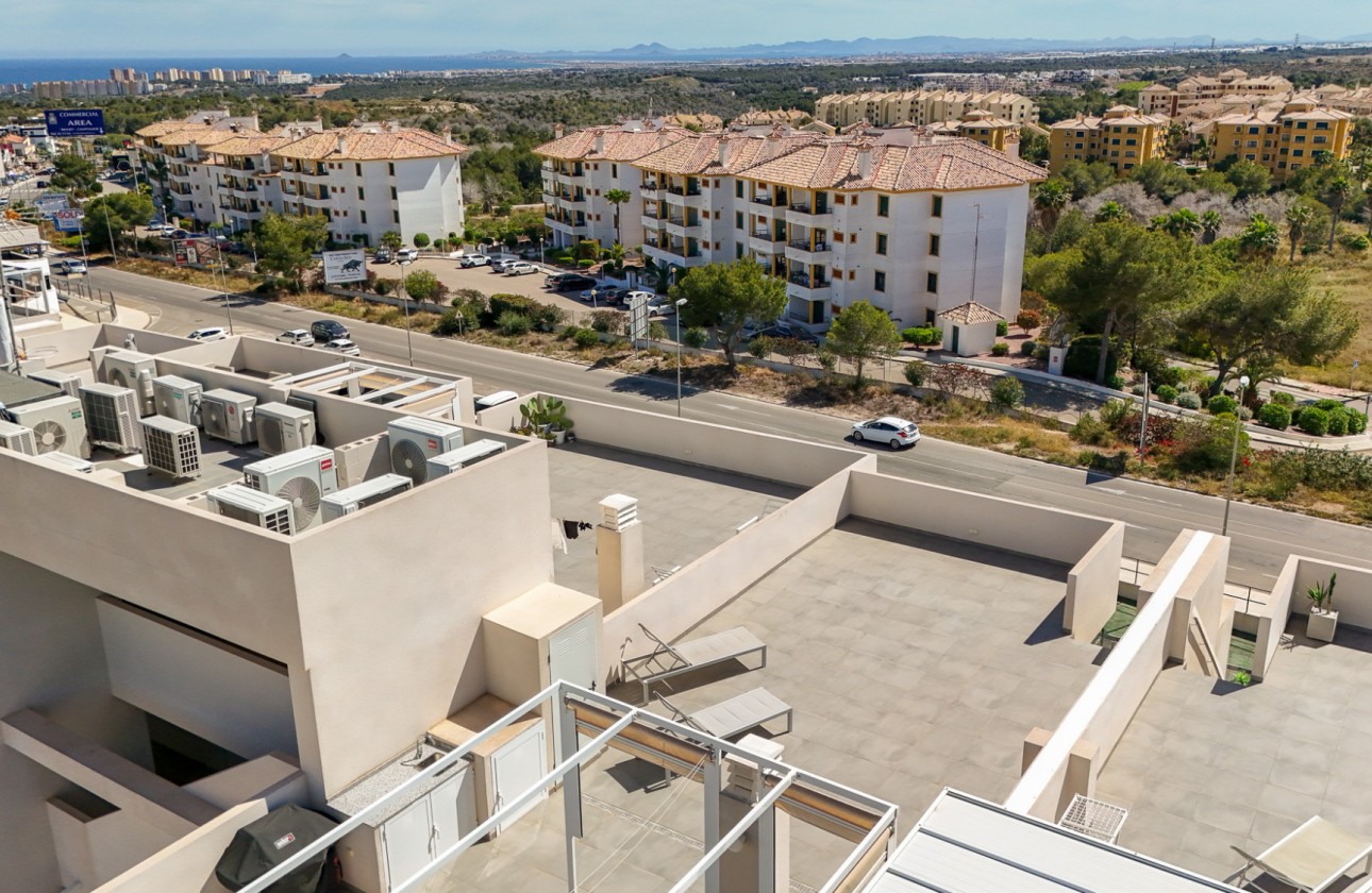 Resale - Apartment - Orihuela Costa - Villamartín