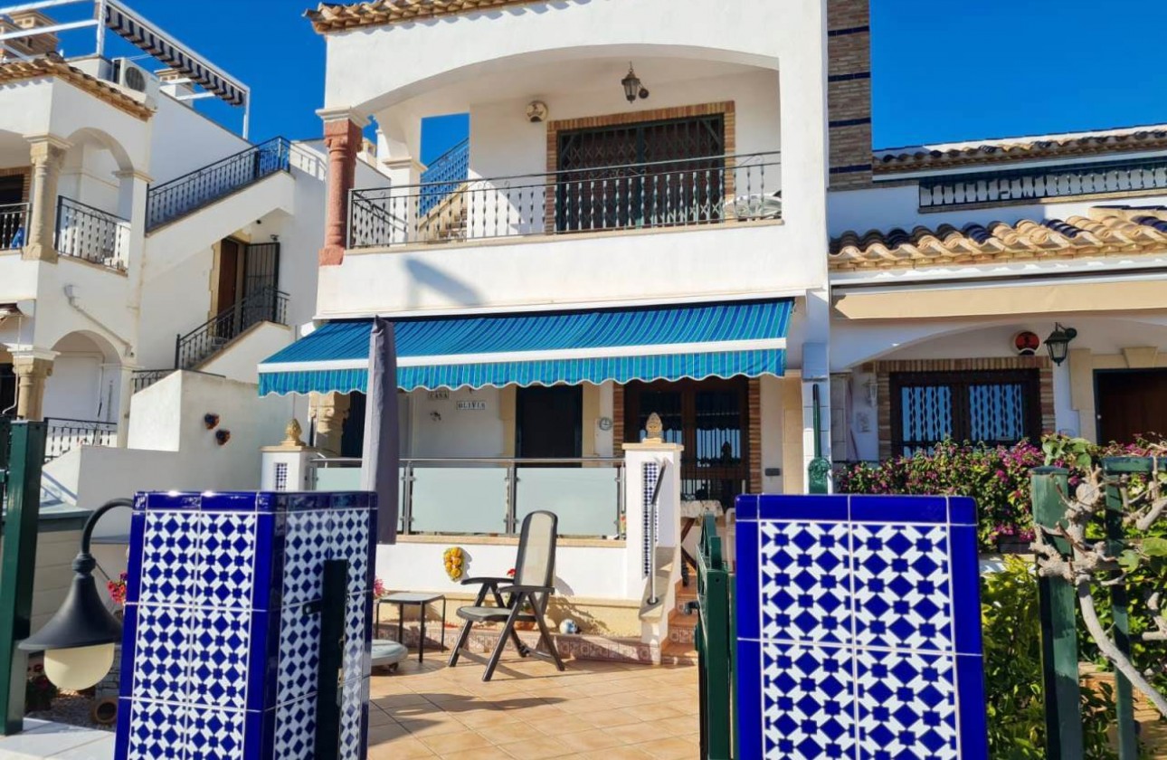 Resale - Apartment - Orihuela Costa