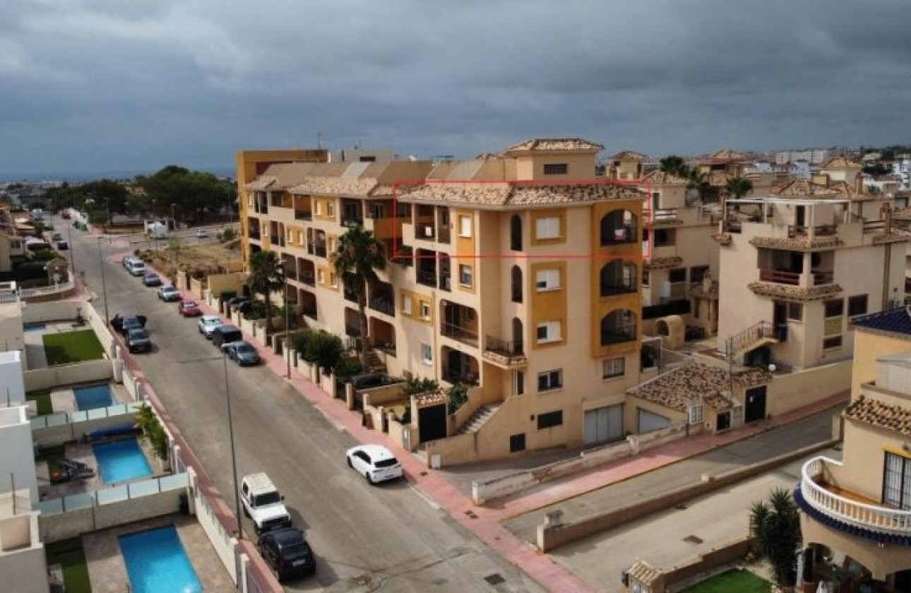 Resale - Apartment - Orihuela Costa