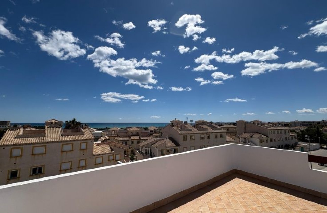 Resale - Apartment - Orihuela Costa
