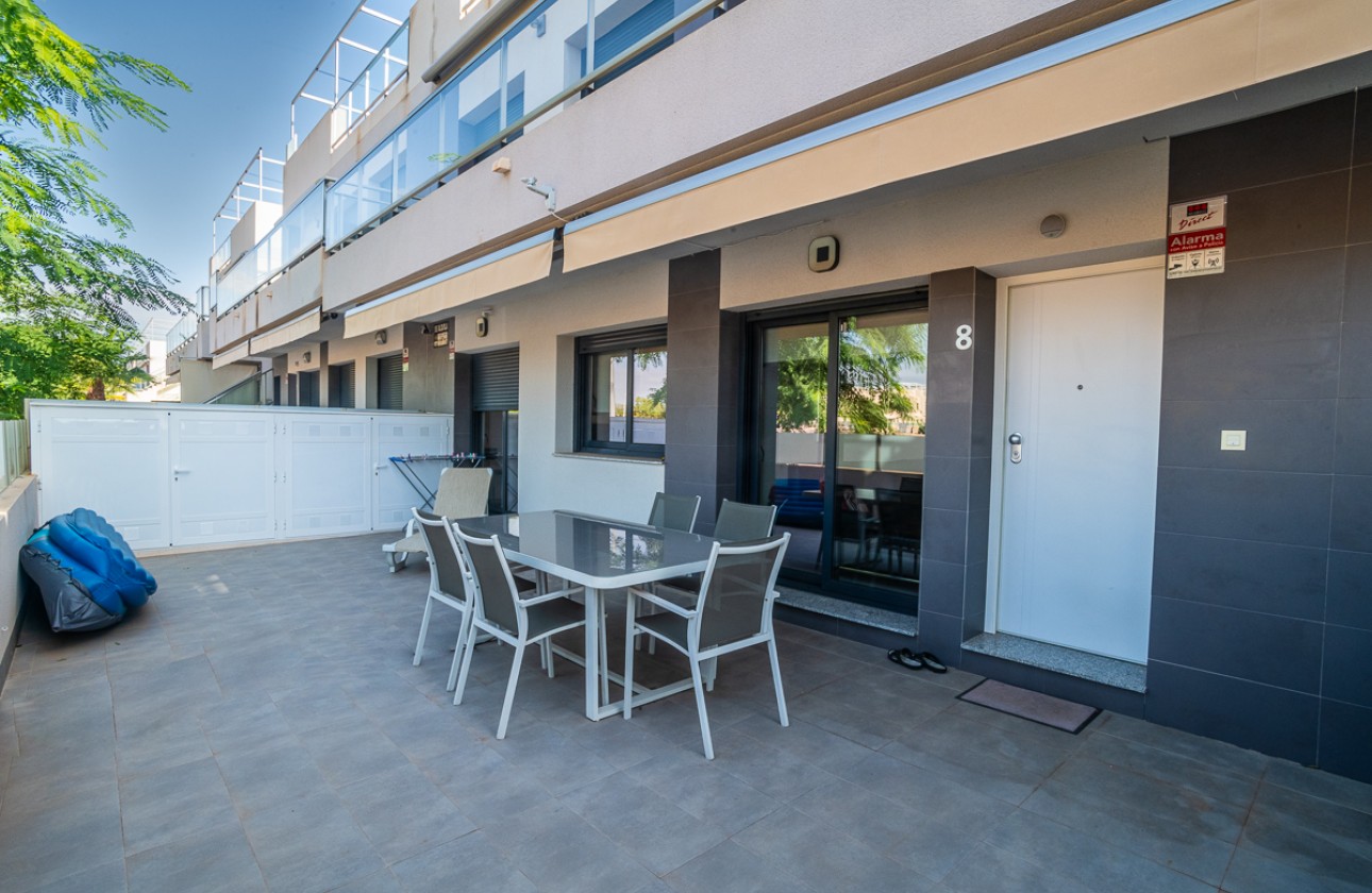 Resale - Apartment - Pilar de la Horadada - Costa Blanca