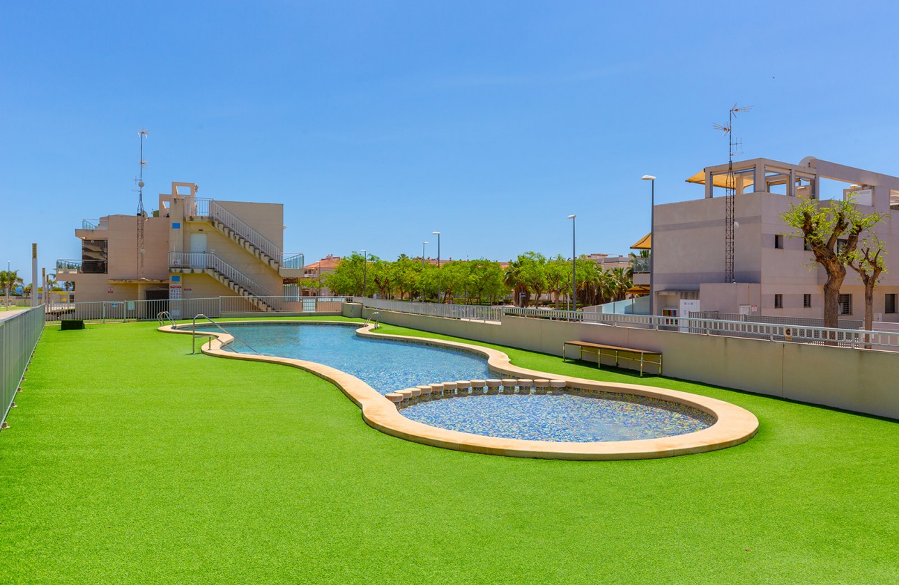 Resale - Apartment - Pilar de la Horadada - Torre de la Horadada