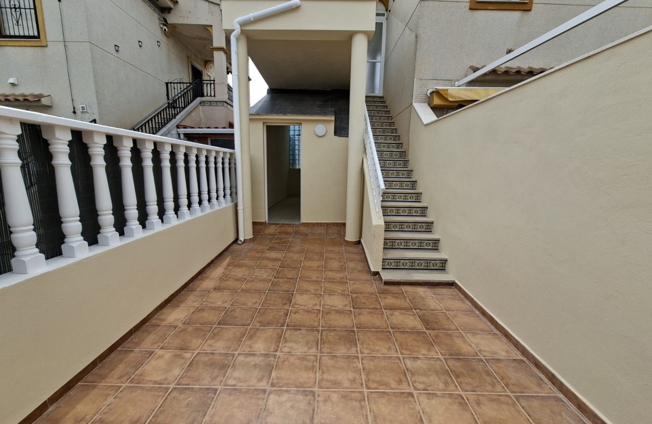 Resale - Apartment - Playa Flamenca - Res. San Antonio