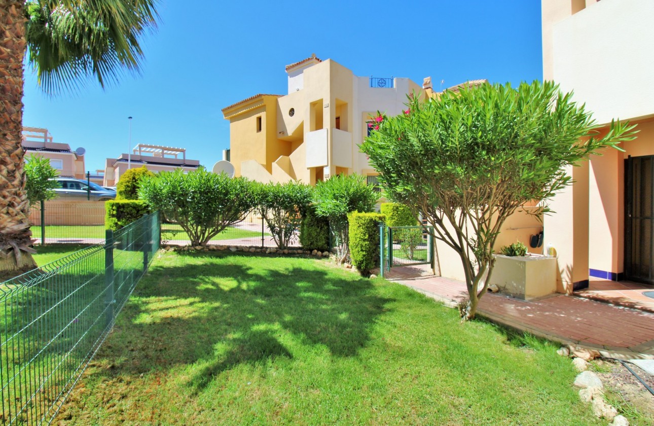 Resale - Apartment - Punta Prima
