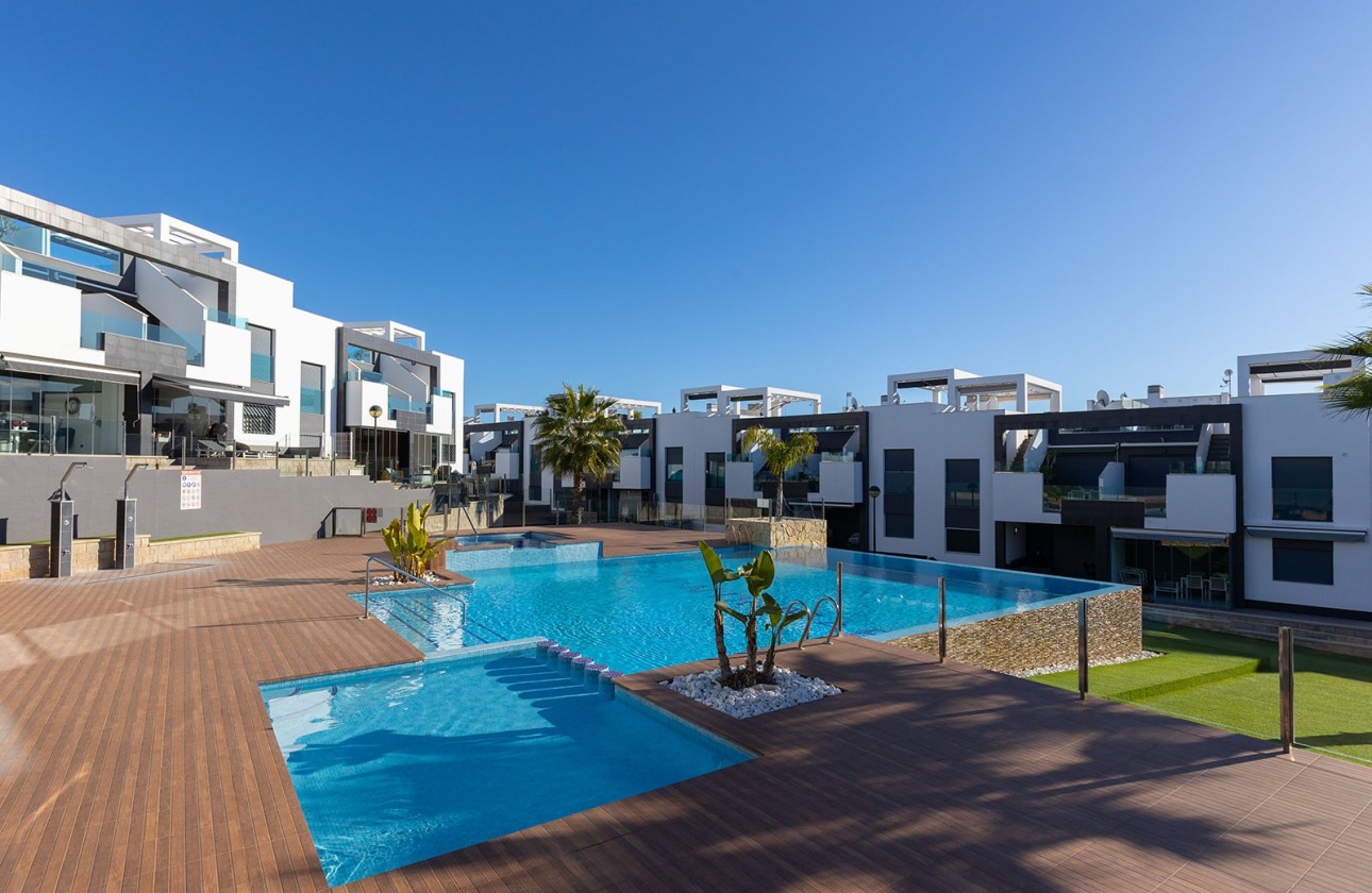 Resale - Apartment - Punta Prima