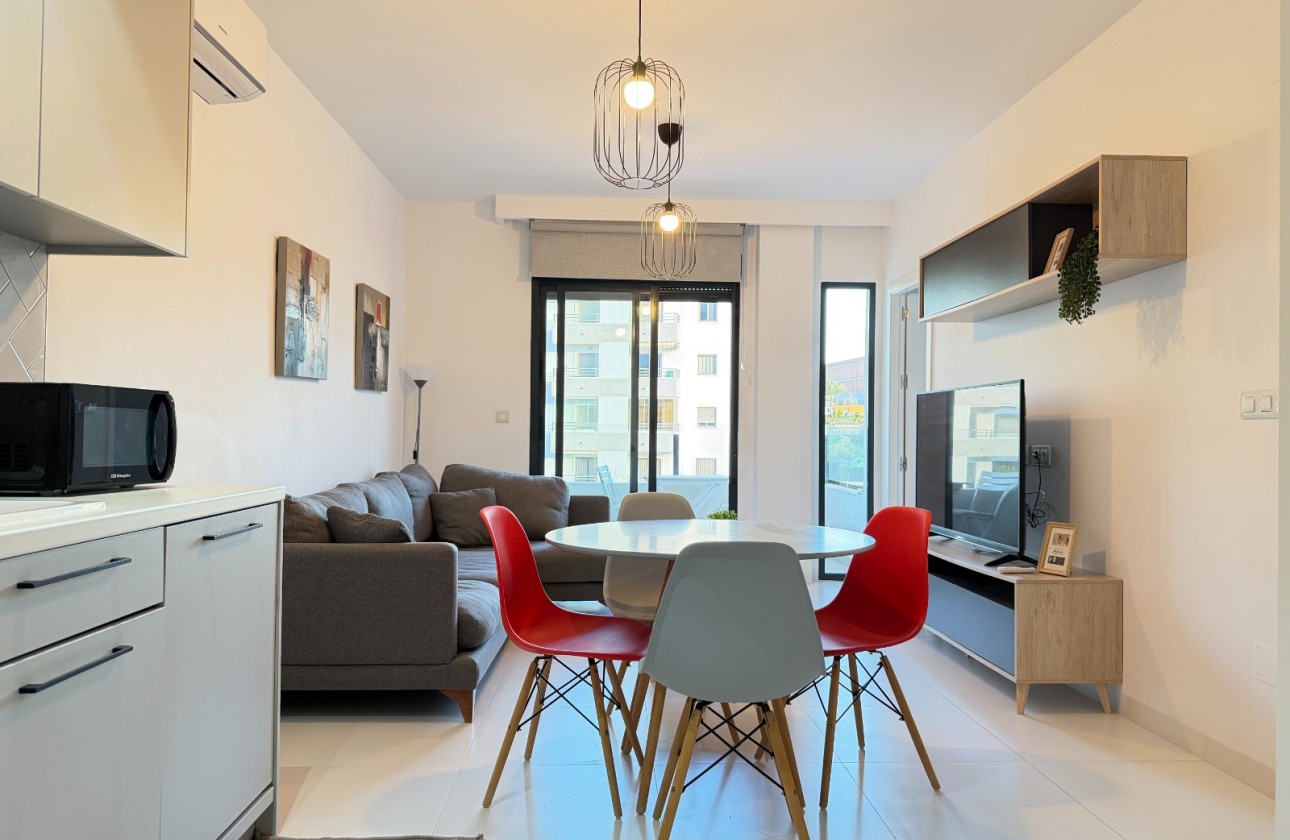 Resale - Apartment - San Miguel de Salinas - San Miguel Salinas