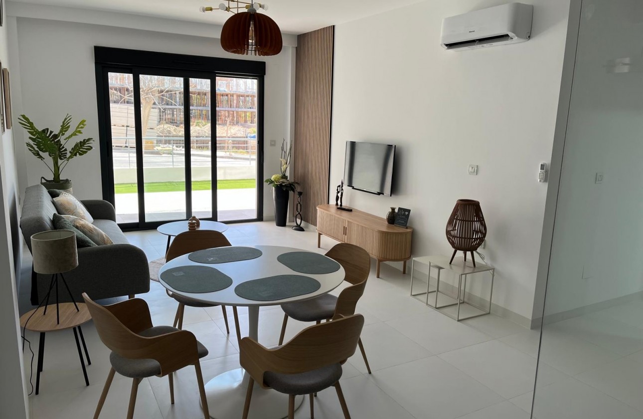 Resale - Apartment - San Miguel de Salinas