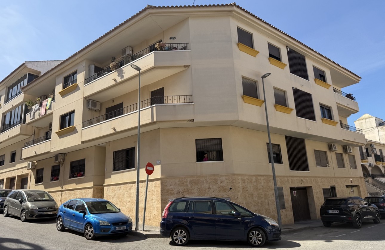 Resale - Apartment - San Miguel de Salinas