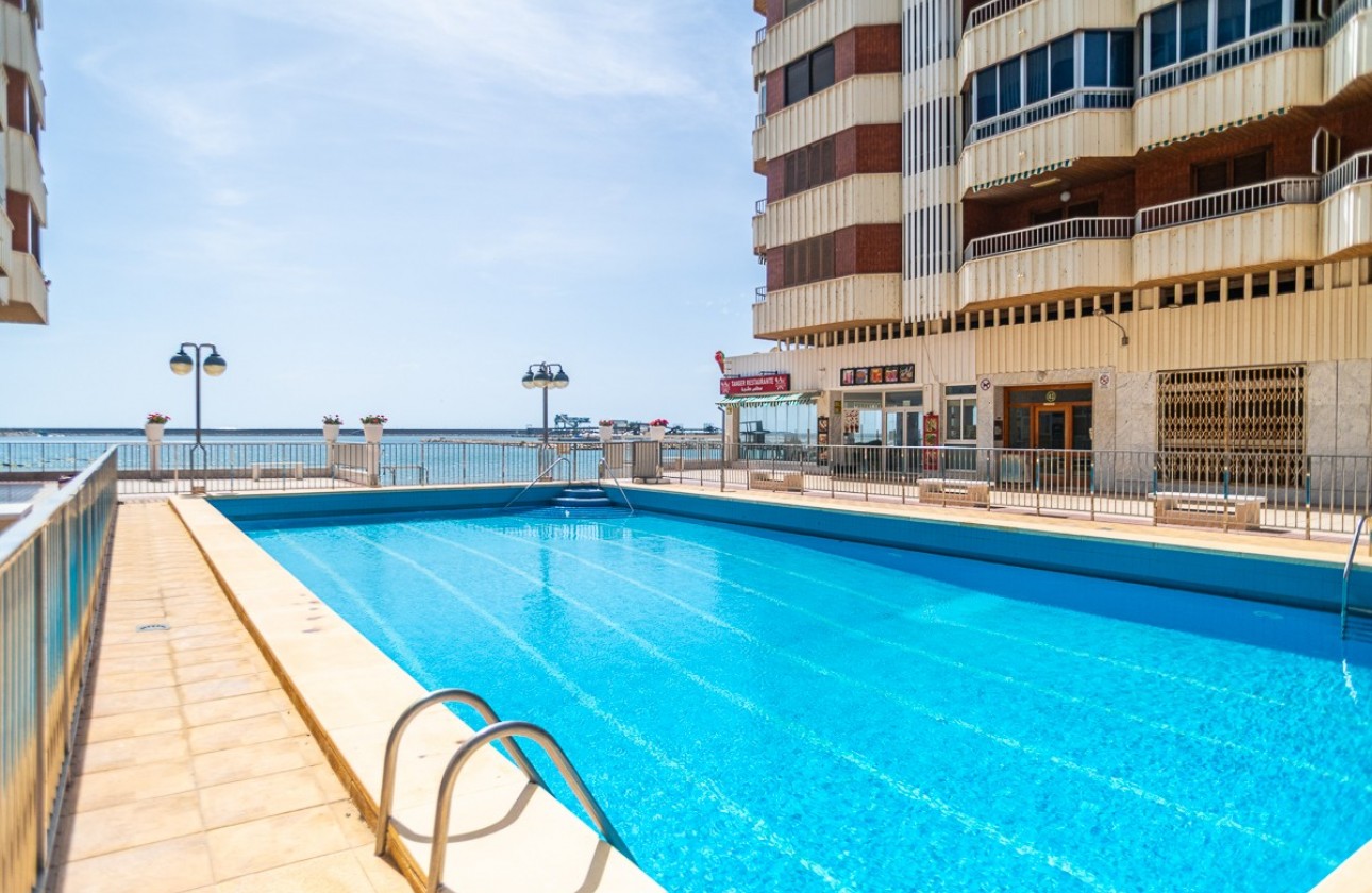Resale - Apartment - TORREVIEJA - Acequion