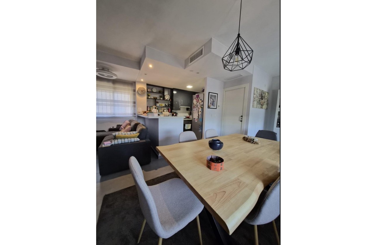 Resale - Apartment - Torrevieja - Aguas nuevas 1