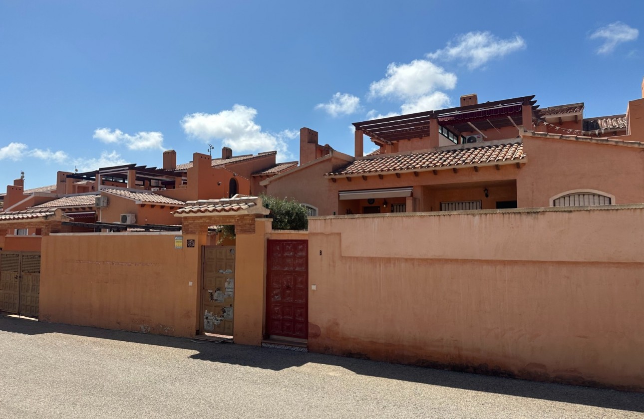 Resale - Apartment - Torrevieja - Aguas nuevas 1