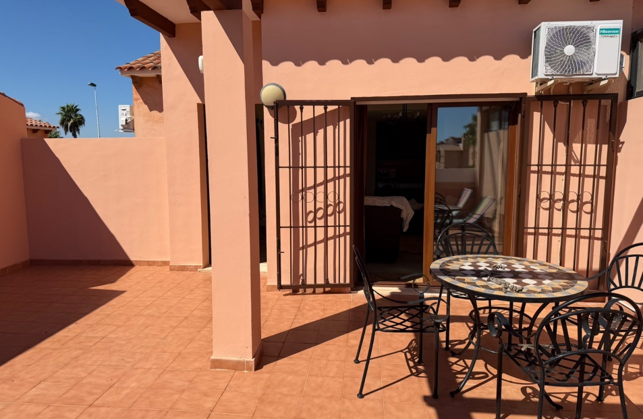 Resale - Apartment - Torrevieja - Aguas nuevas 1