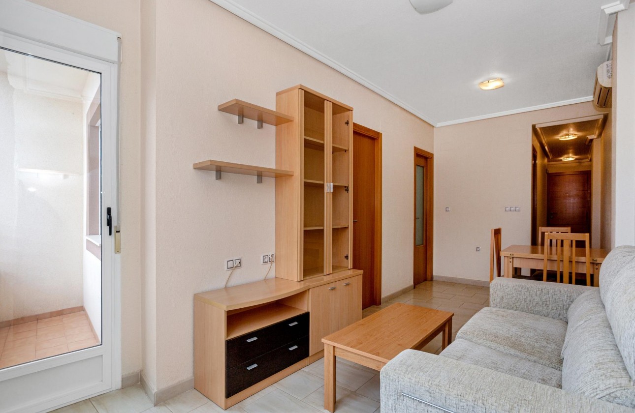 Resale - Apartment - Torrevieja - Centro