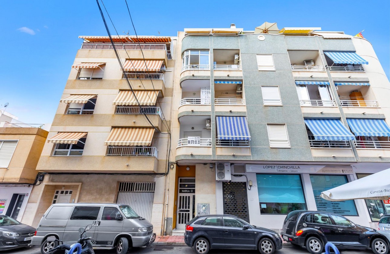 Resale - Apartment - Torrevieja - Centro