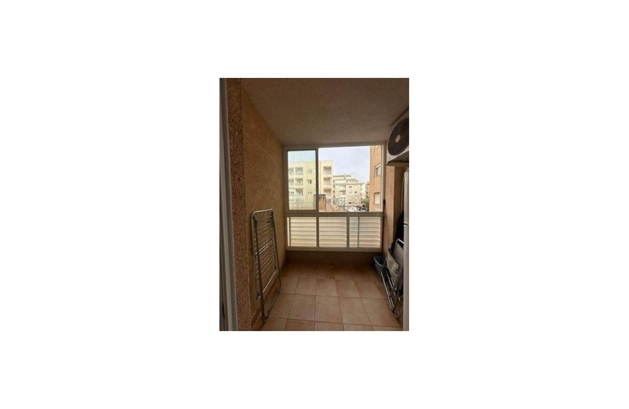 Resale - Apartment - Torrevieja - Centro