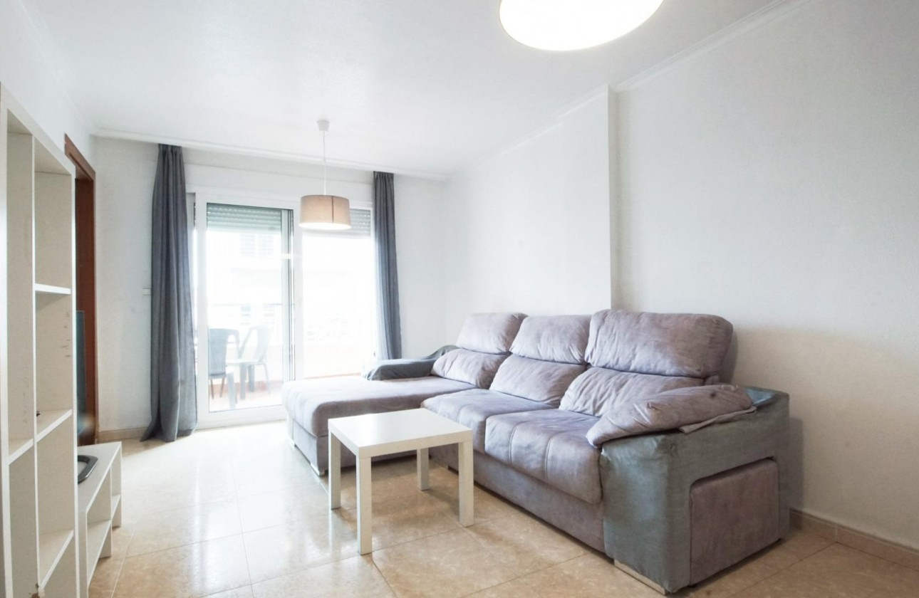 Resale - Apartment - Torrevieja - Centro