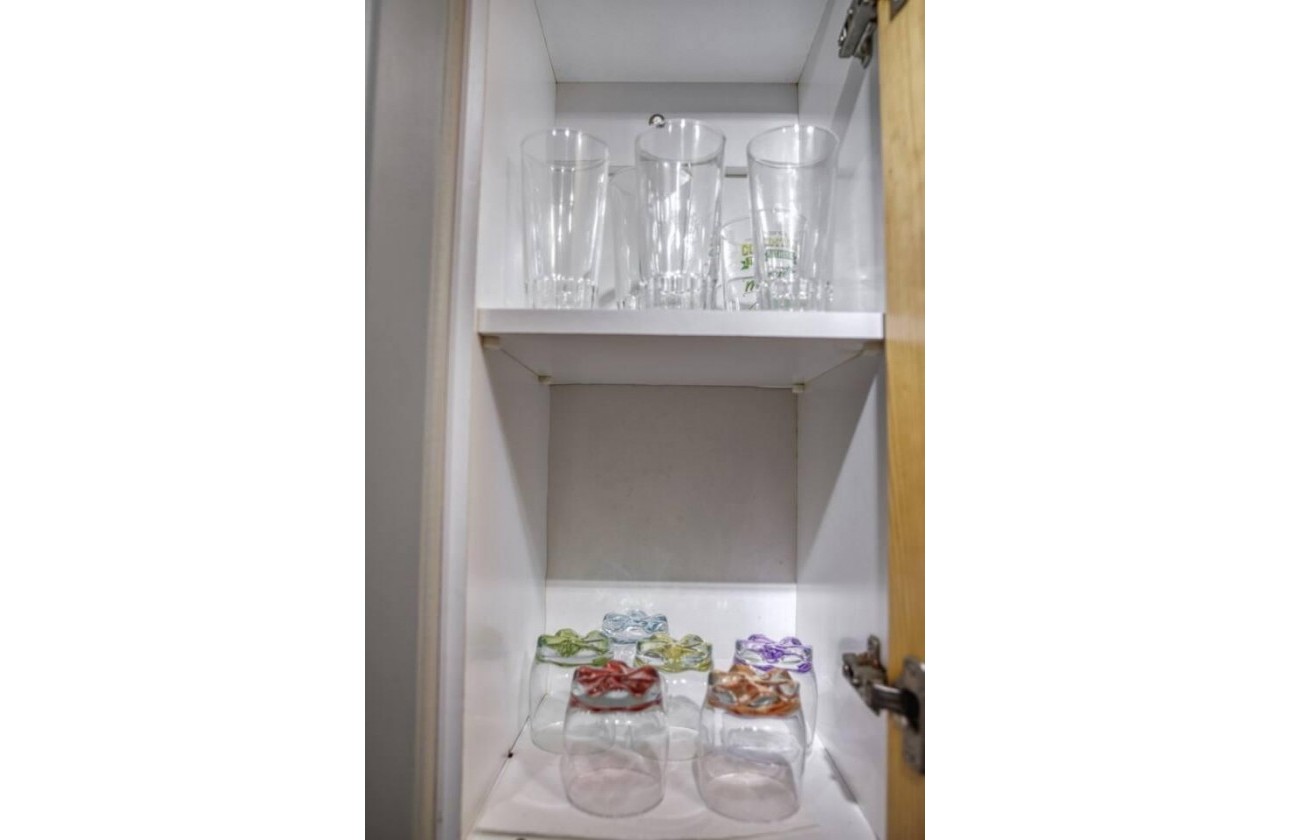 Resale - Apartment - Torrevieja - Centro