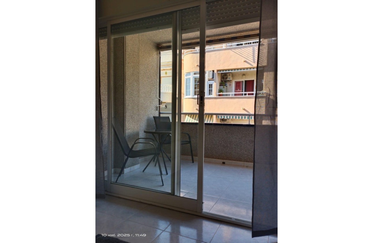 Resale - Apartment - Torrevieja - Centro