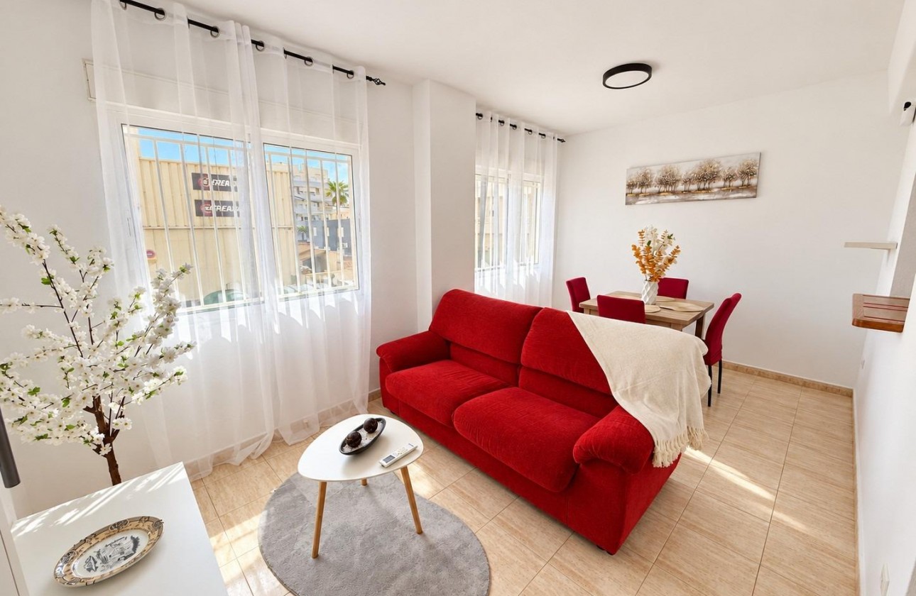 Resale - Apartment - Torrevieja - Centro