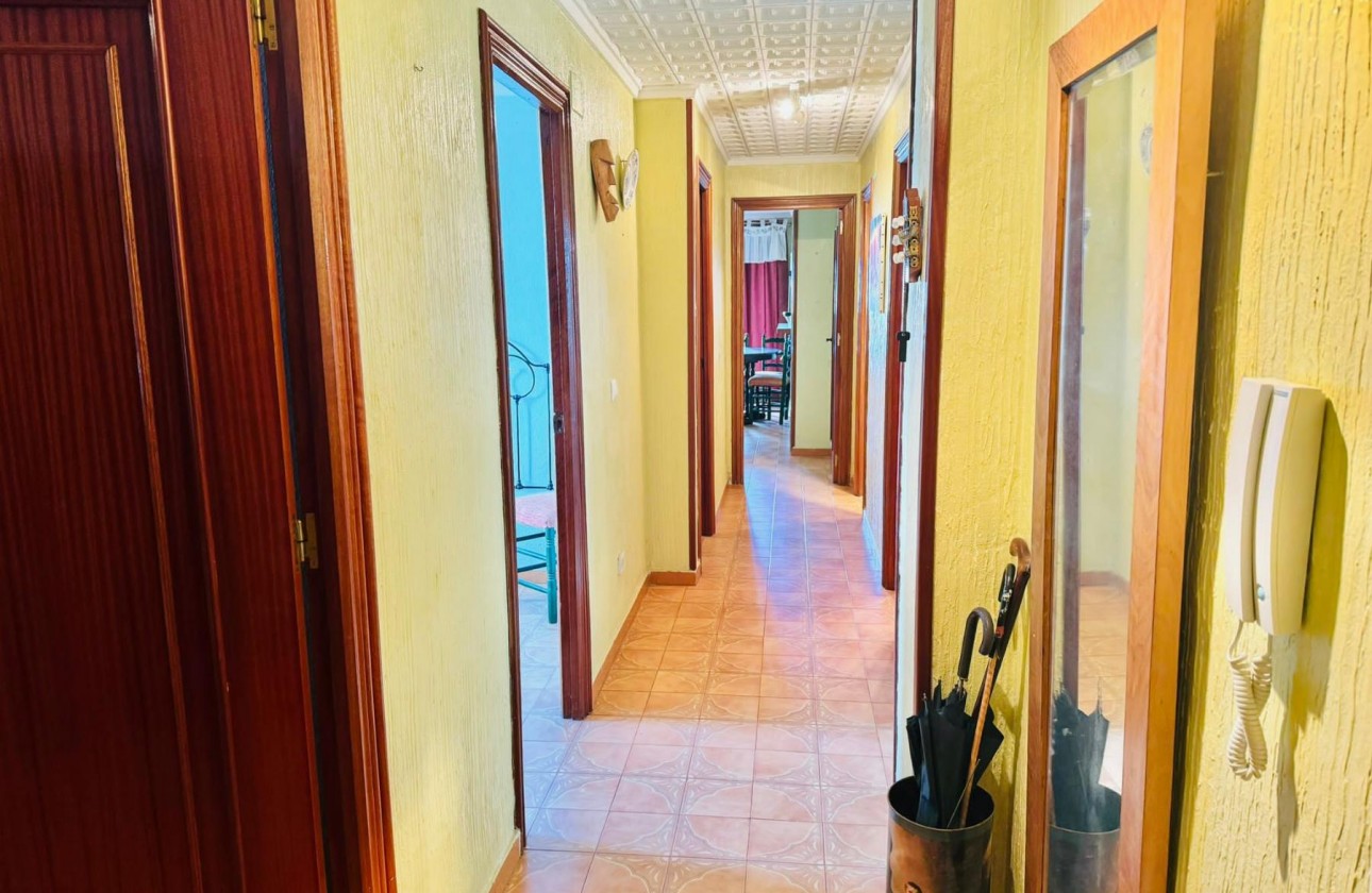 Resale - Apartment - Torrevieja - Costa Blanca