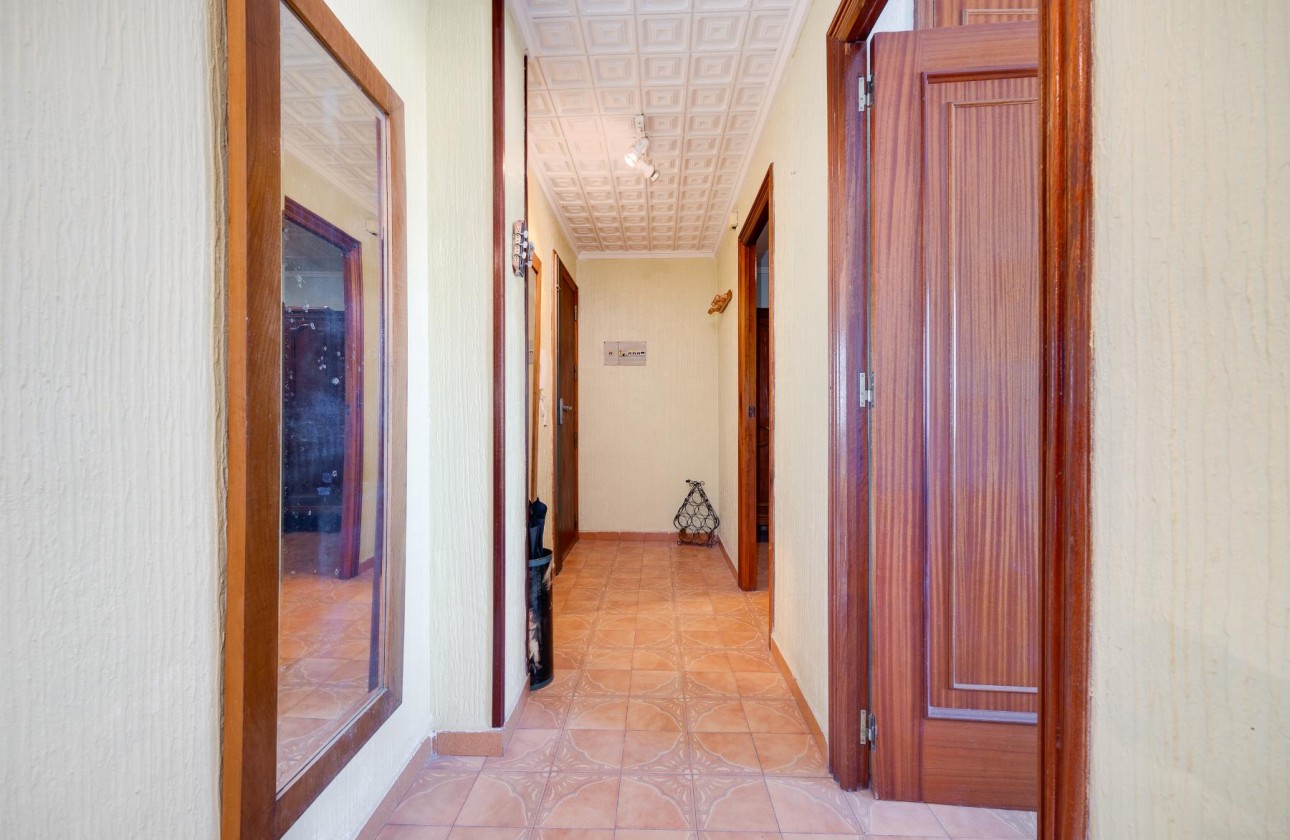 Resale - Apartment - Torrevieja - Costa Blanca