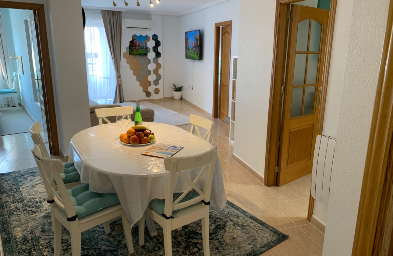 Resale - Apartment - Torrevieja - Costa Blanca