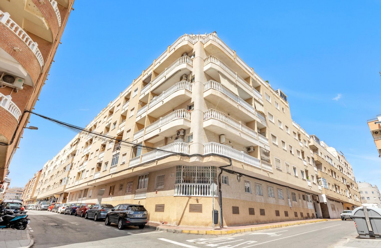 Resale - Apartment - Torrevieja - El molino