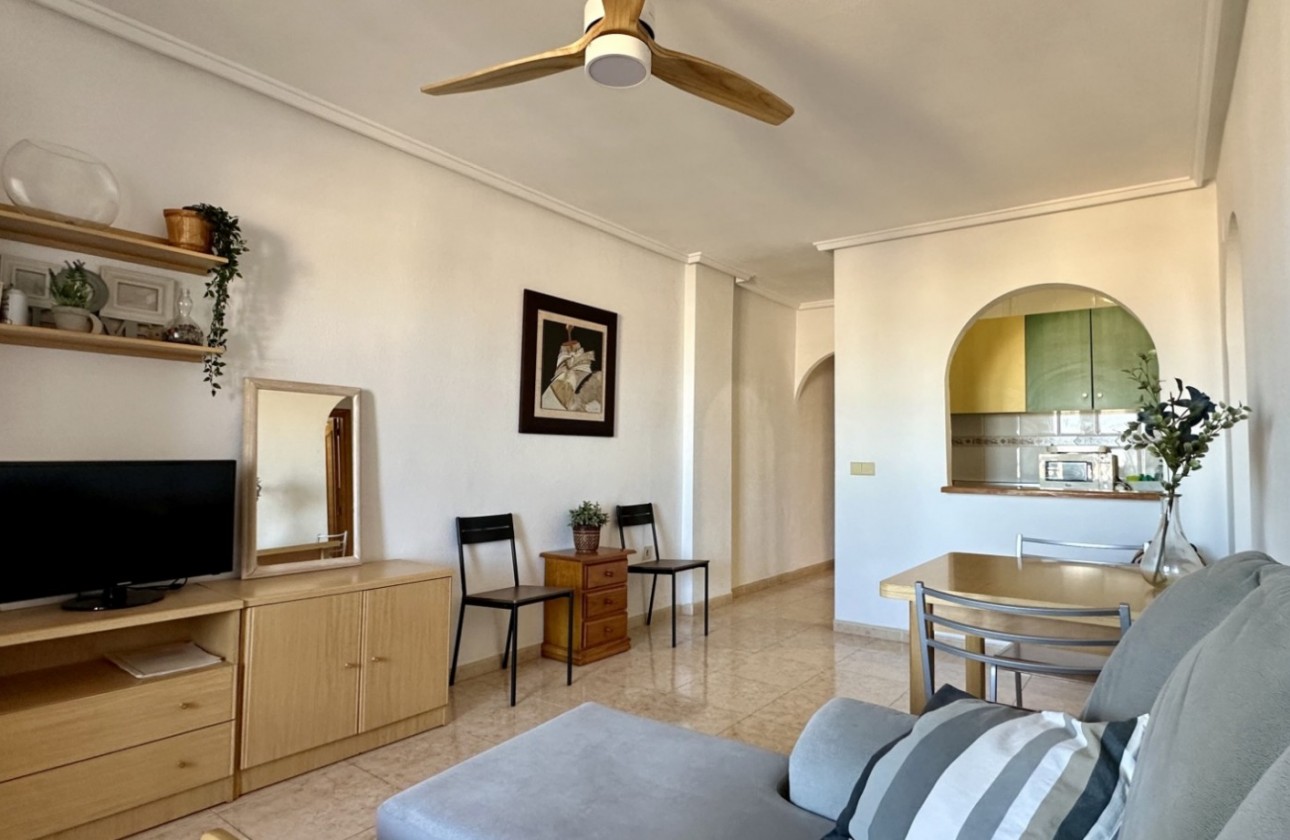 Resale - Apartment - Torrevieja - El Molino