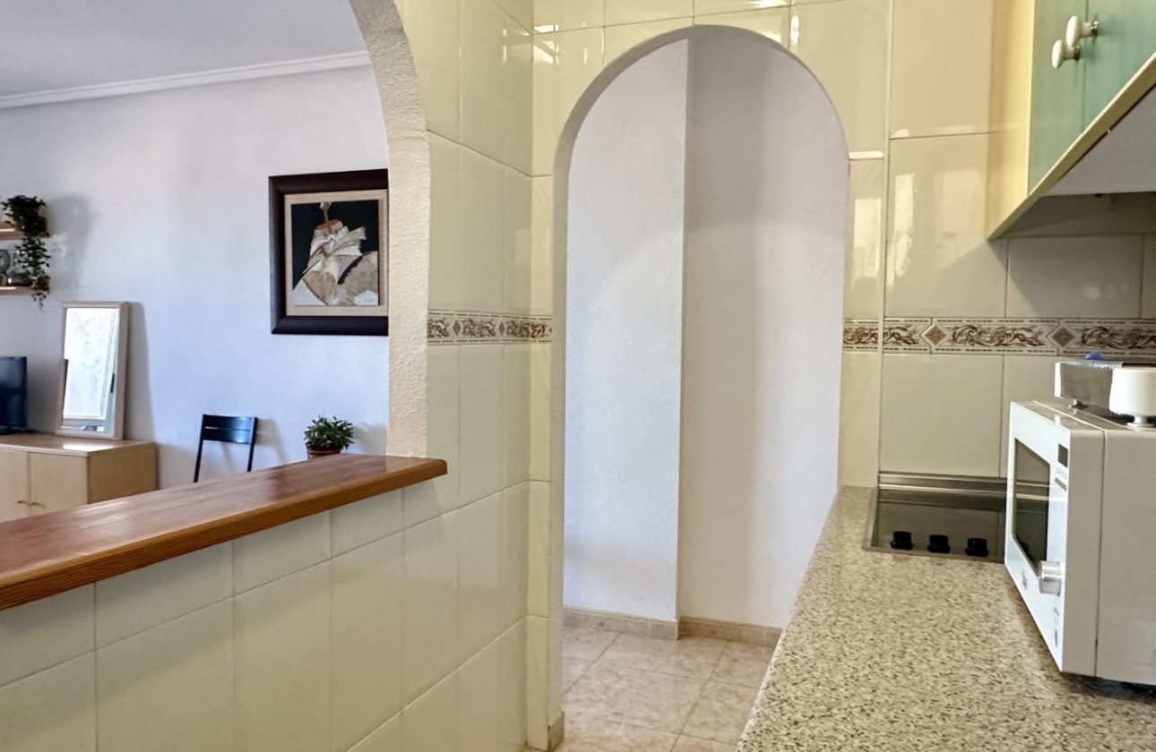 Resale - Apartment - Torrevieja - El Molino