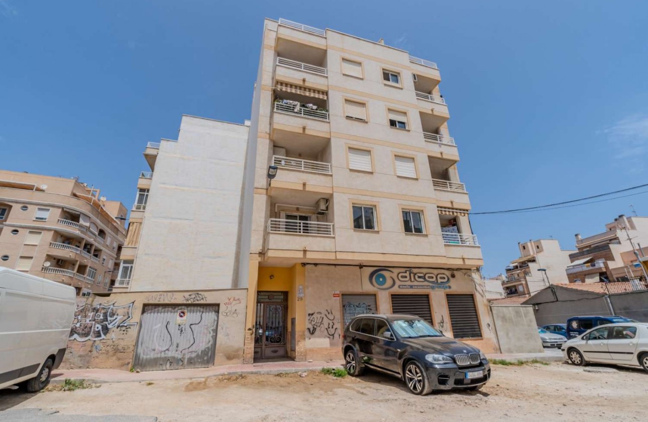 Resale - Apartment - Torrevieja - El molino