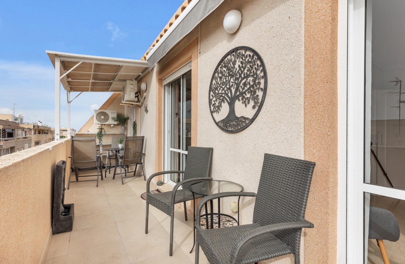 Resale - Apartment - Torrevieja - Estacion de autobuses