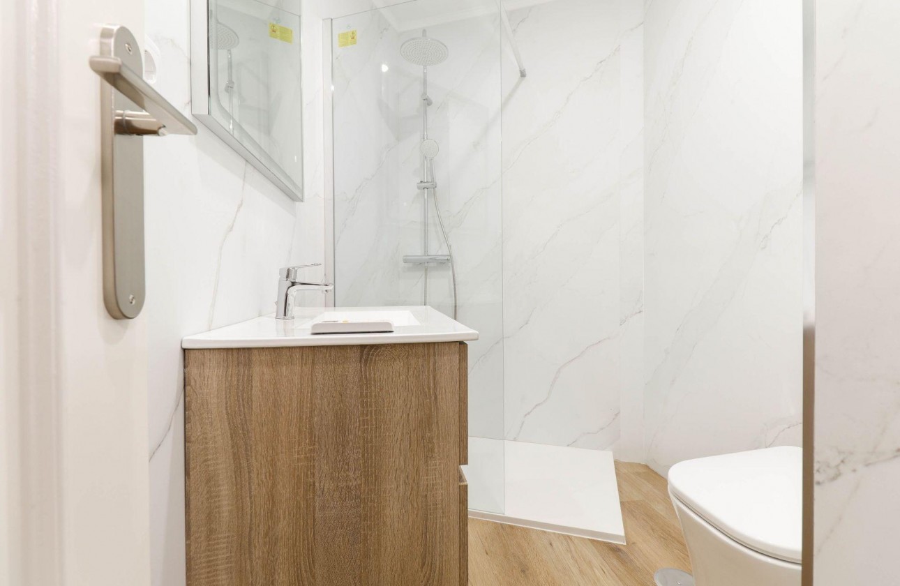 Resale - Apartment - Torrevieja - La Mata pueblo