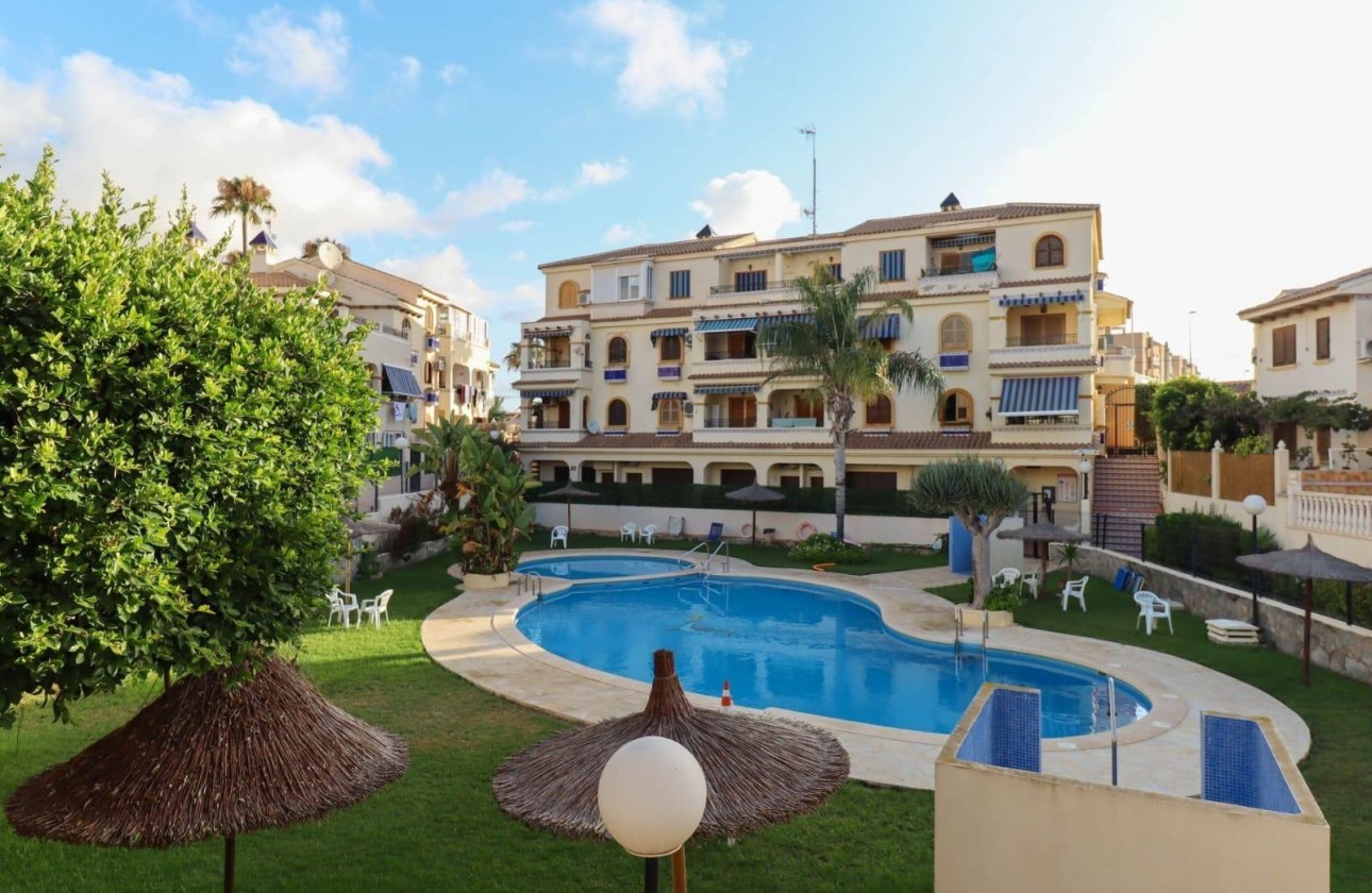 Resale - Apartment - Torrevieja - La Mata