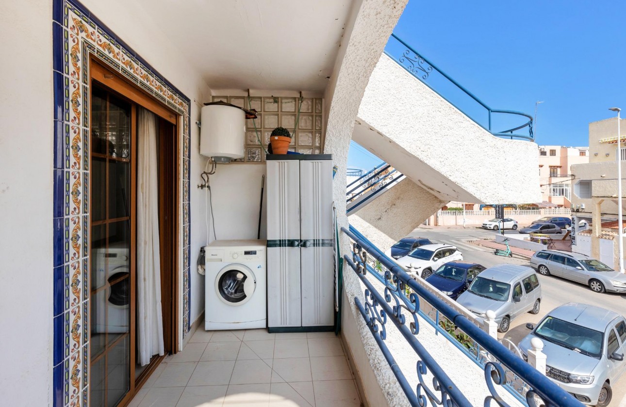 Resale - Apartment - Torrevieja - La Mata