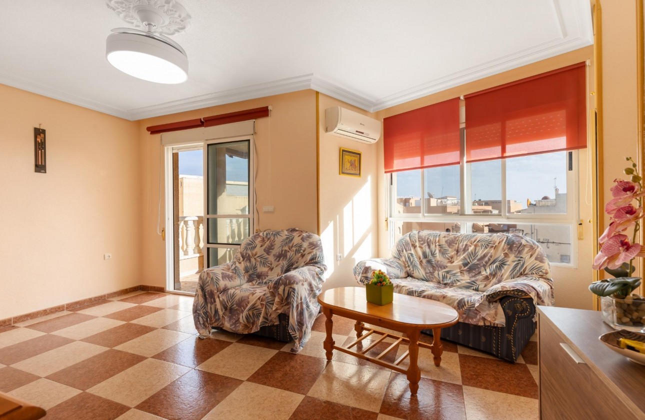 Resale - Apartment - Torrevieja - La Mata