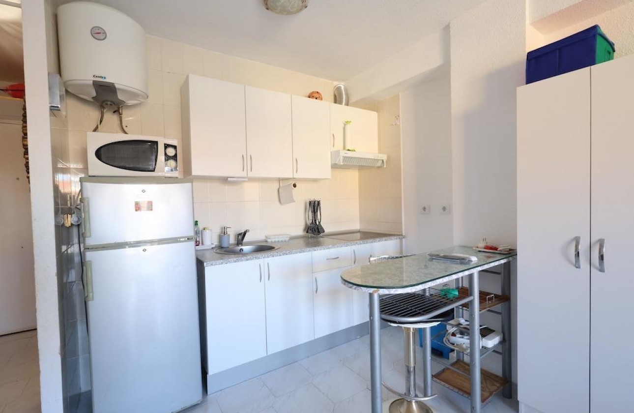 Resale - Apartment - Torrevieja - La Mata